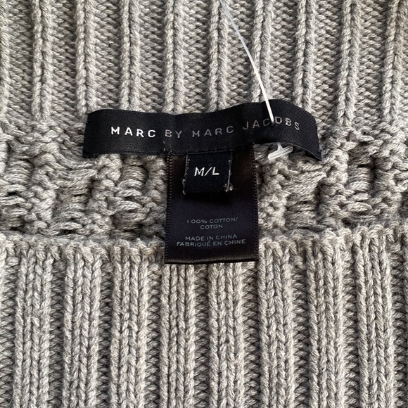 Marc by Marc Jacobs Cropped Oversized Cable Knit Sweater, Size M/L Womens - Picture 3 of 6